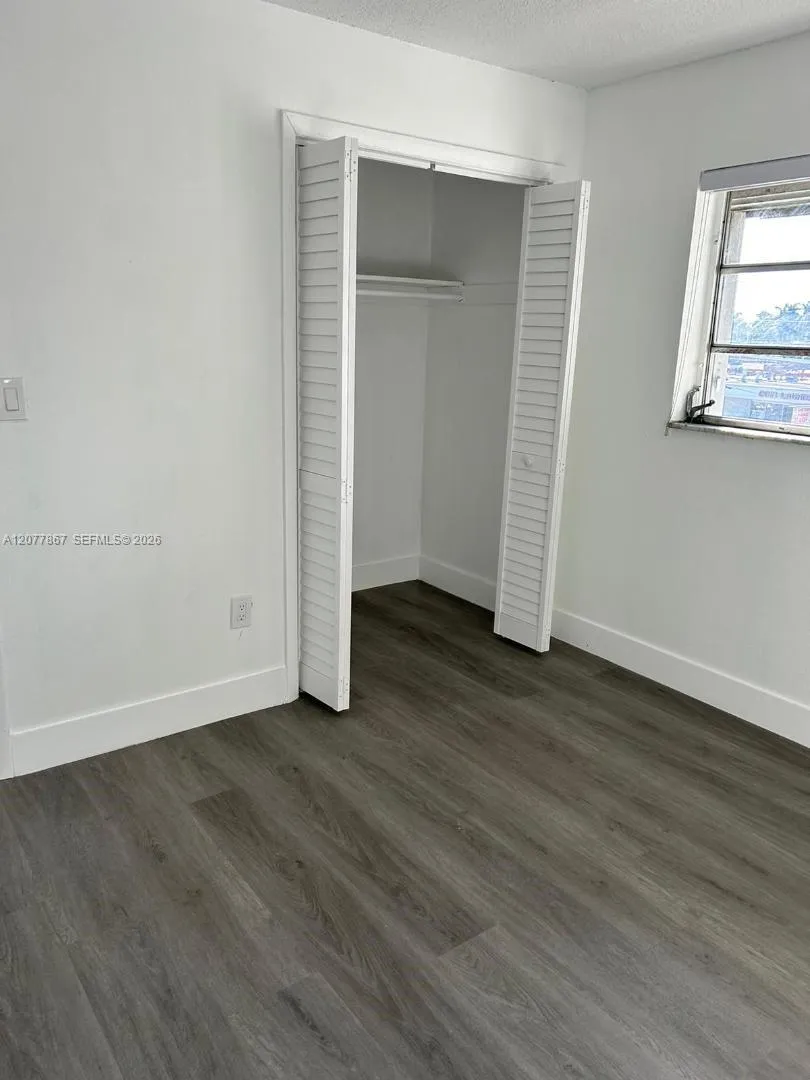 15201 NE 6th Ave #C302 Miami, FL 33162