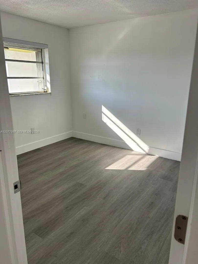 15201 NE 6th Ave #C302 Miami, FL 33162