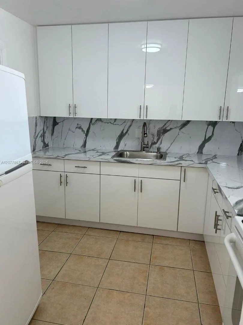 15201 NE 6th Ave #C302 Miami, FL 33162