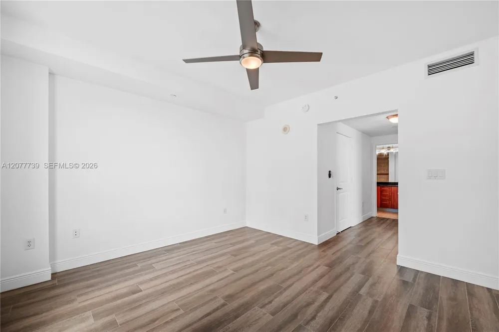 7350 SW 89th St #706S Miami, FL 33156