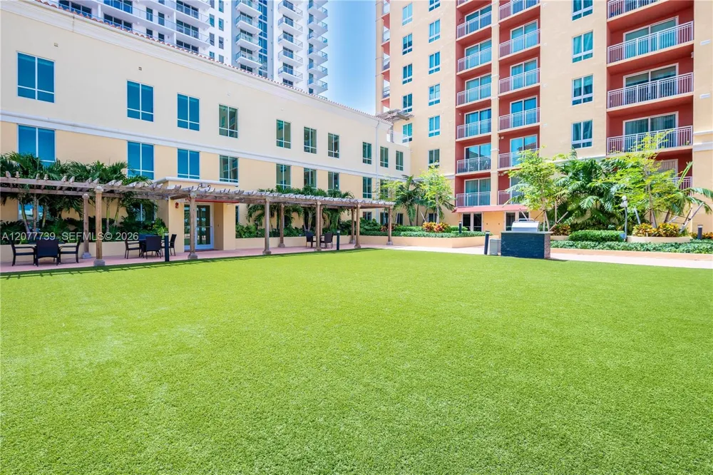 7350 SW 89th St #706S Miami, FL 33156