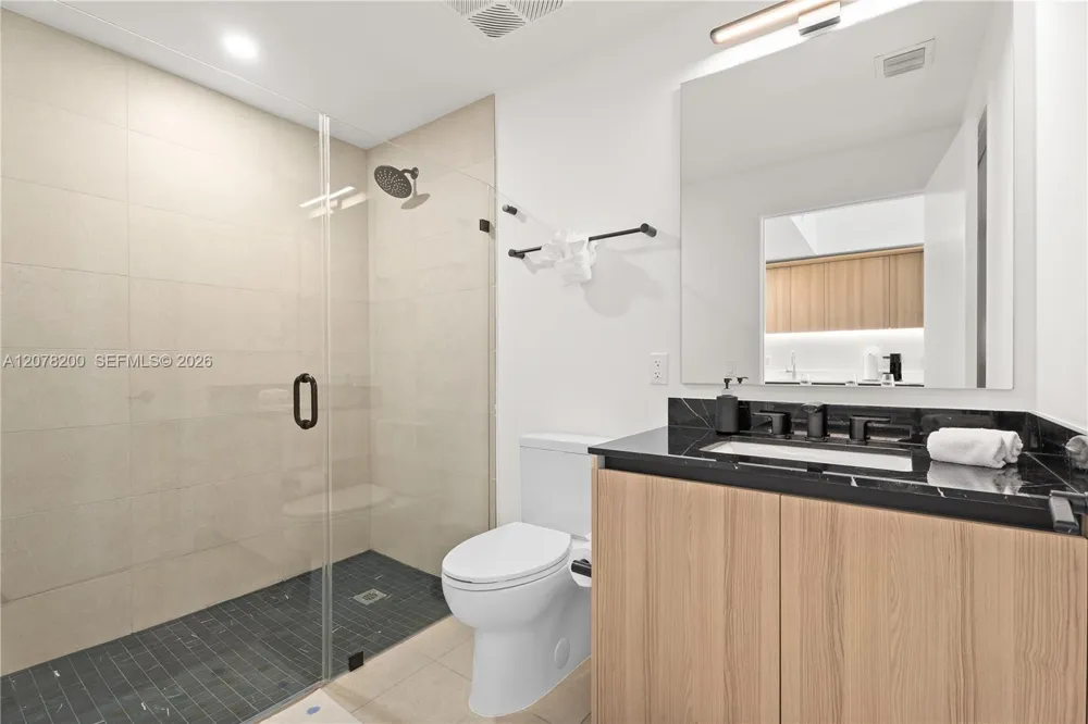 225 Miami Ave #1003 Miami, FL 33128