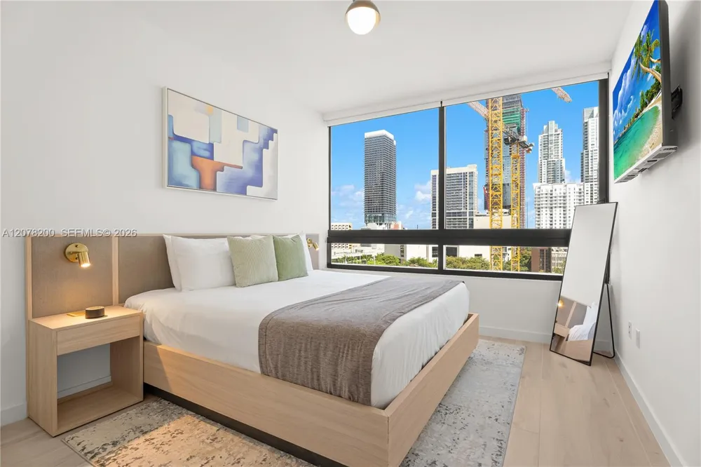 225 Miami Ave #1003 Miami, FL 33128