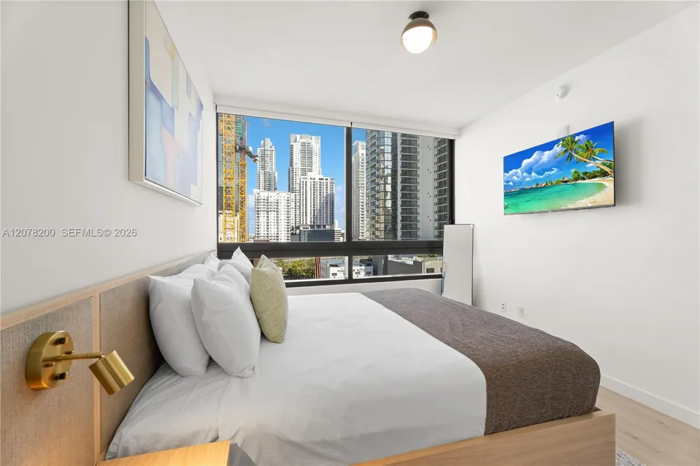 225 Miami Ave #1003 Miami, FL 33128