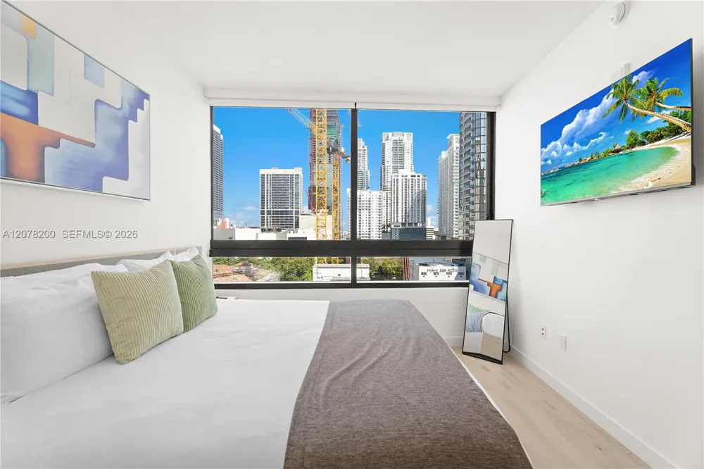 225 Miami Ave #1003 Miami, FL 33128