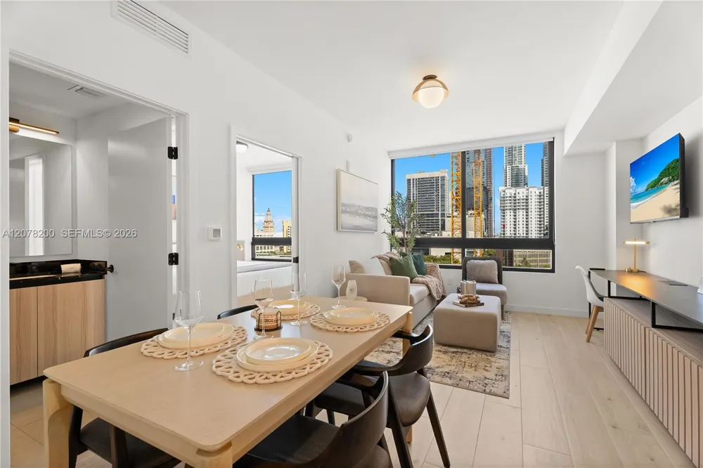 225 Miami Ave #1003 Miami, FL 33128