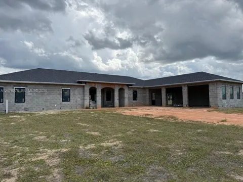135 SUNSET POINTE BLVD