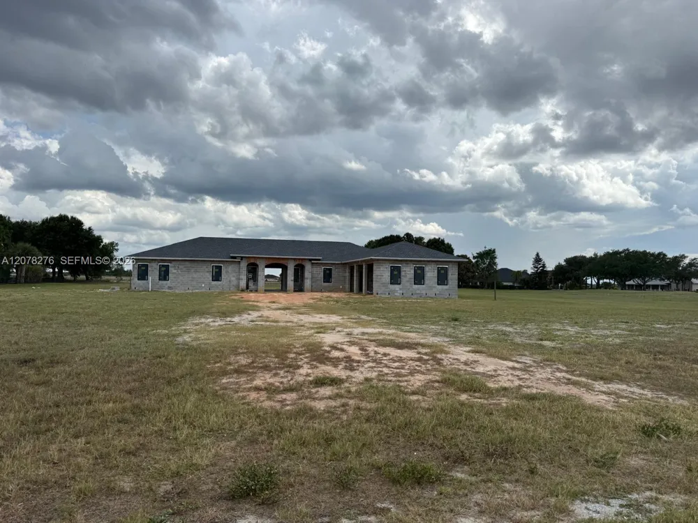 135 SUNSET POINTE BLVD Other City - In The State Of Florida, FL 33852