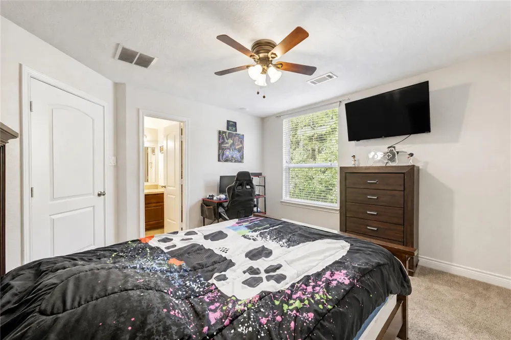 21065 Hereford Way Cleveland, TX 77328