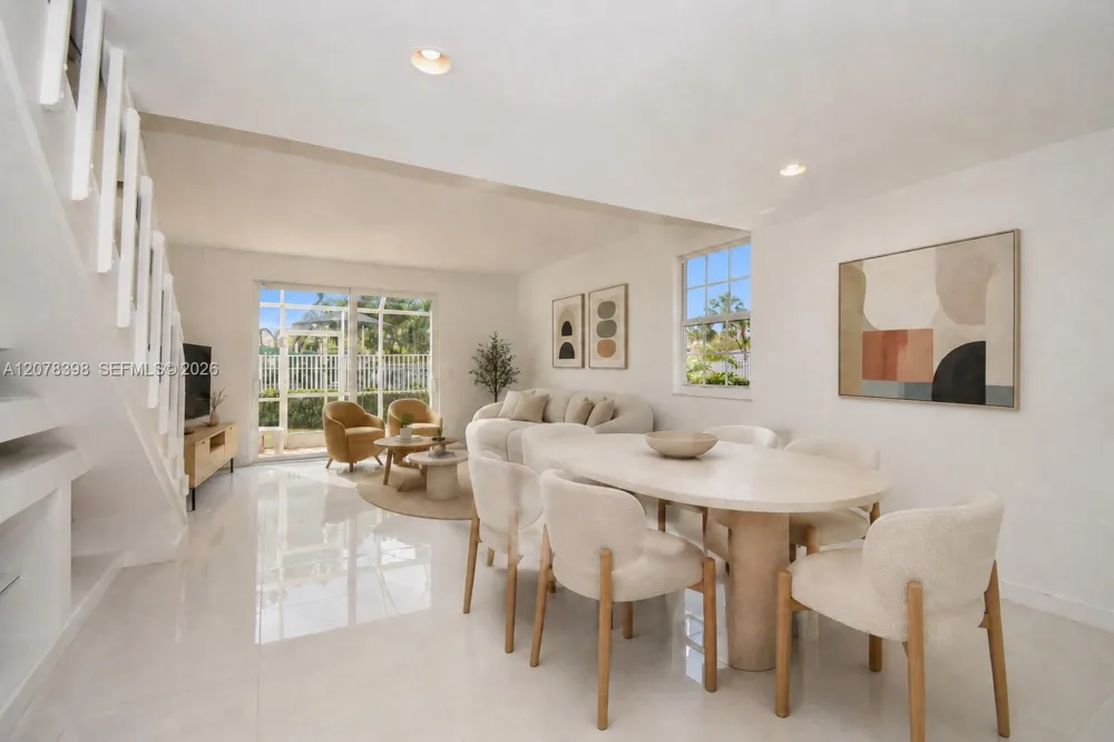 700 Sorrento Dr Weston, FL 33326