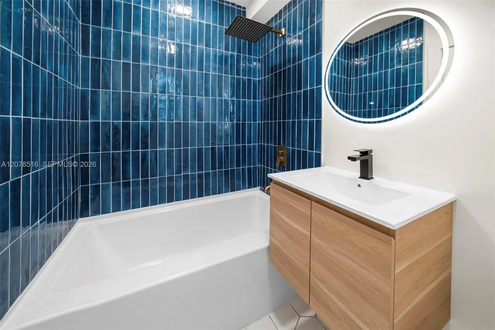 1435 West Ave #4 Miami Beach, FL 33139