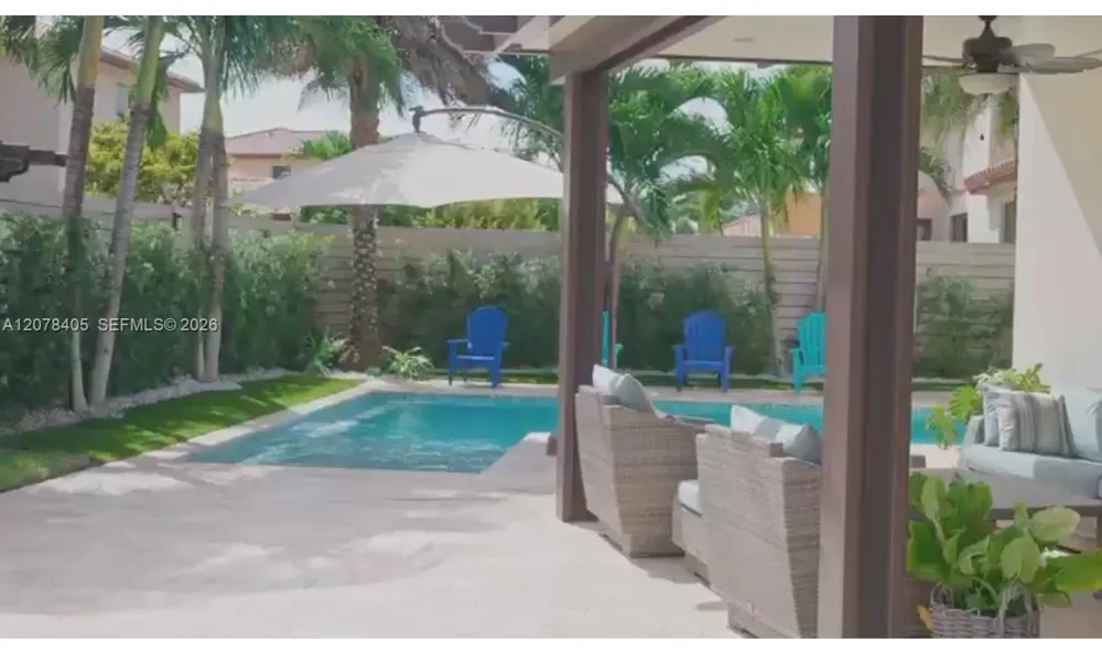 221 SE 35th Ave Homestead, FL 33033