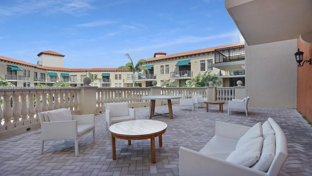 55 Merrick Way #729 Coral Gables, FL 33134