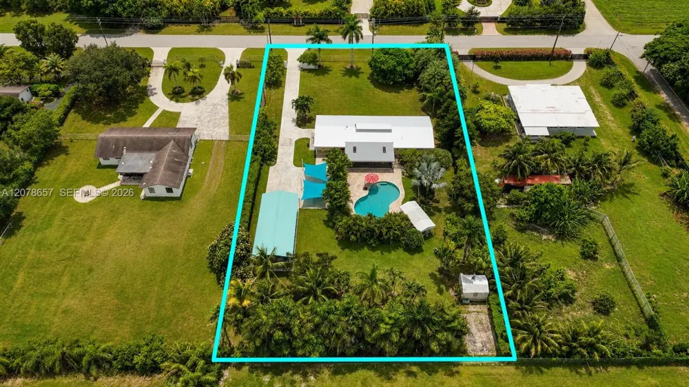 19345 SW 312th St Homestead, FL 33030