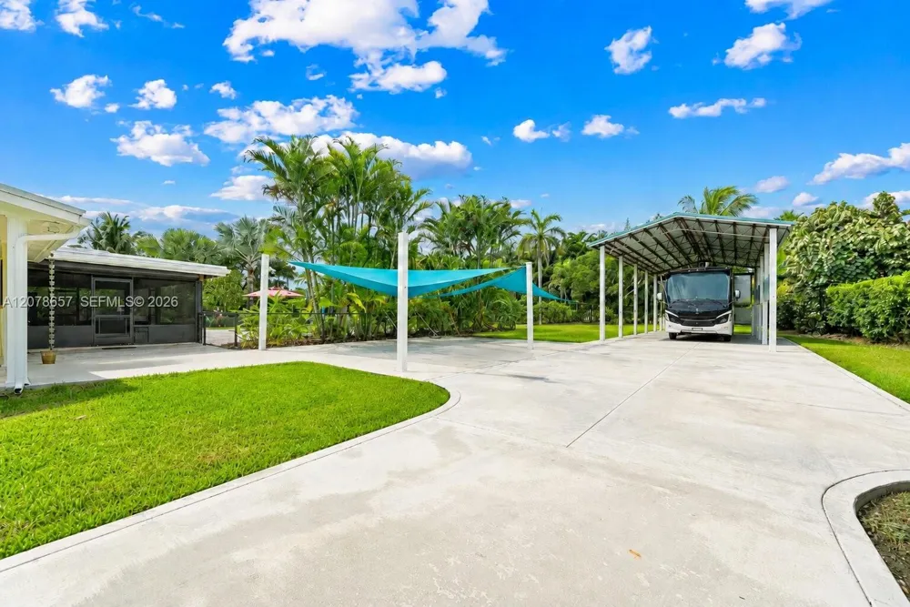 19345 SW 312th St Homestead, FL 33030