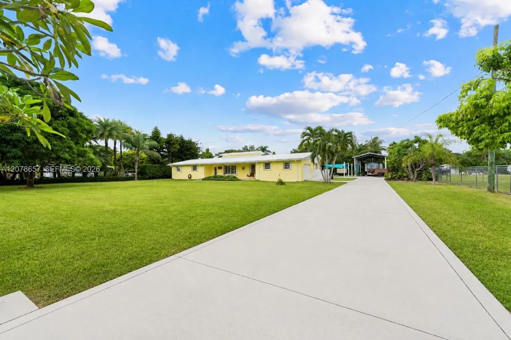 19345 SW 312th St Homestead, FL 33030