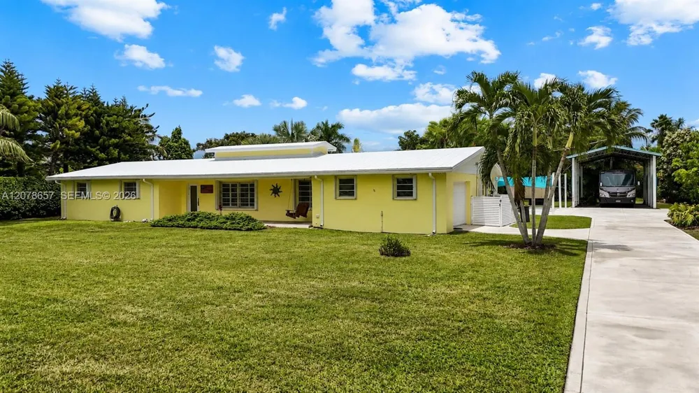 19345 SW 312th St Homestead, FL 33030