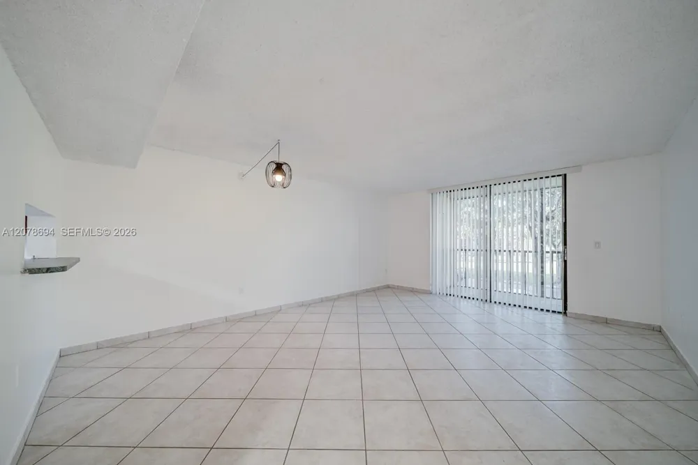 8420 SW 133rd Ave Rd #224 Miami, FL 33183