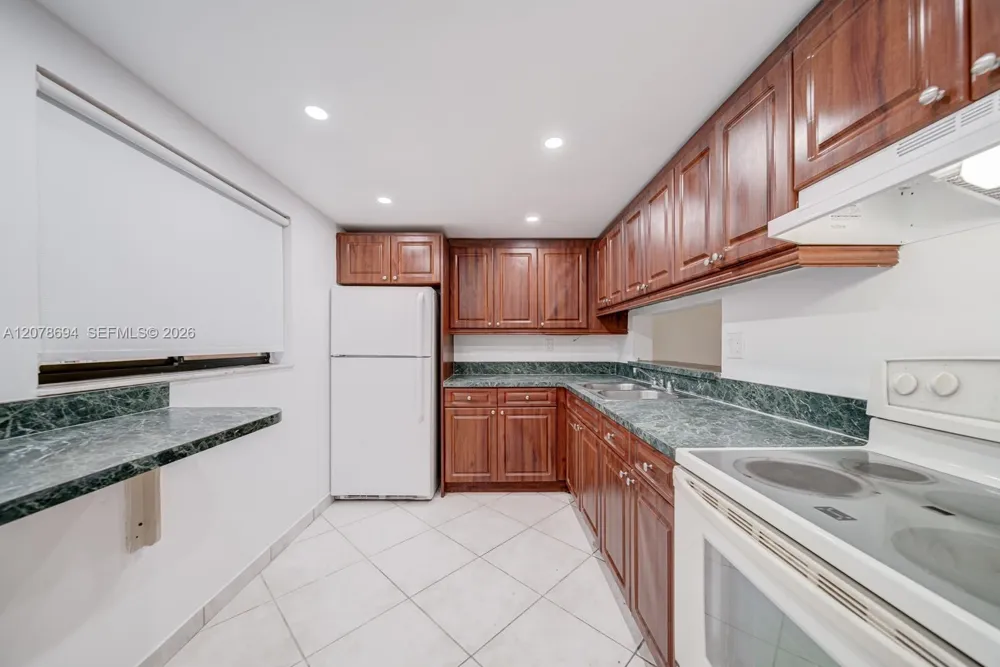 8420 SW 133rd Ave Rd #224 Miami, FL 33183