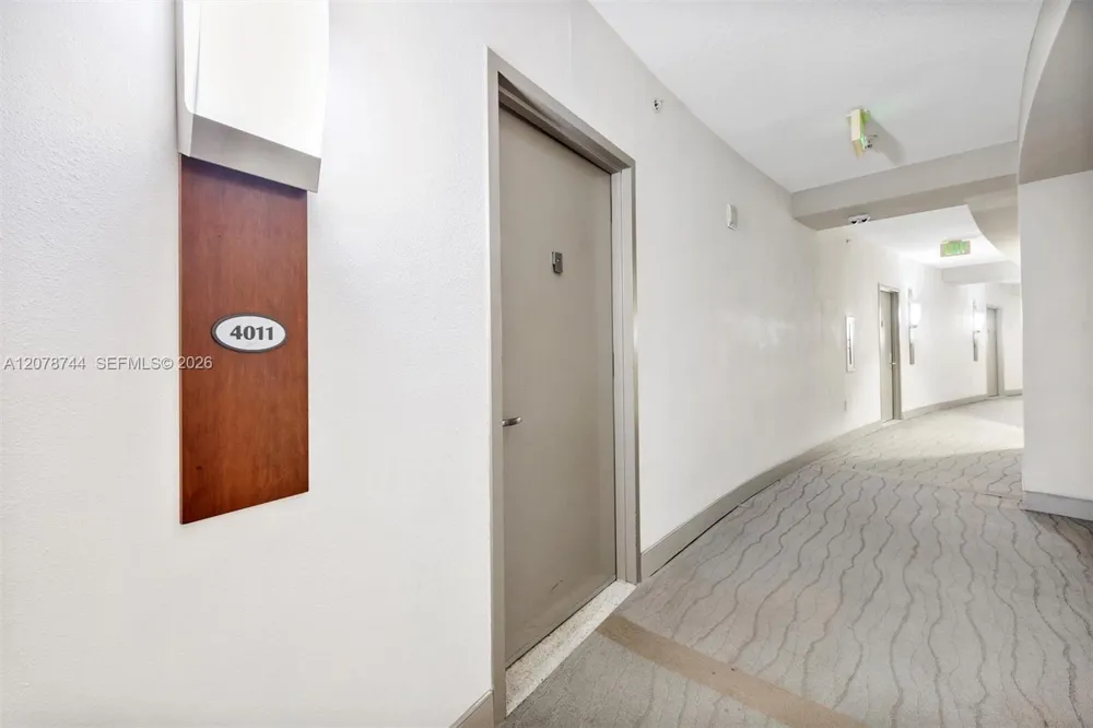 1750 Bayshore Dr #4011 Miami, FL 33132