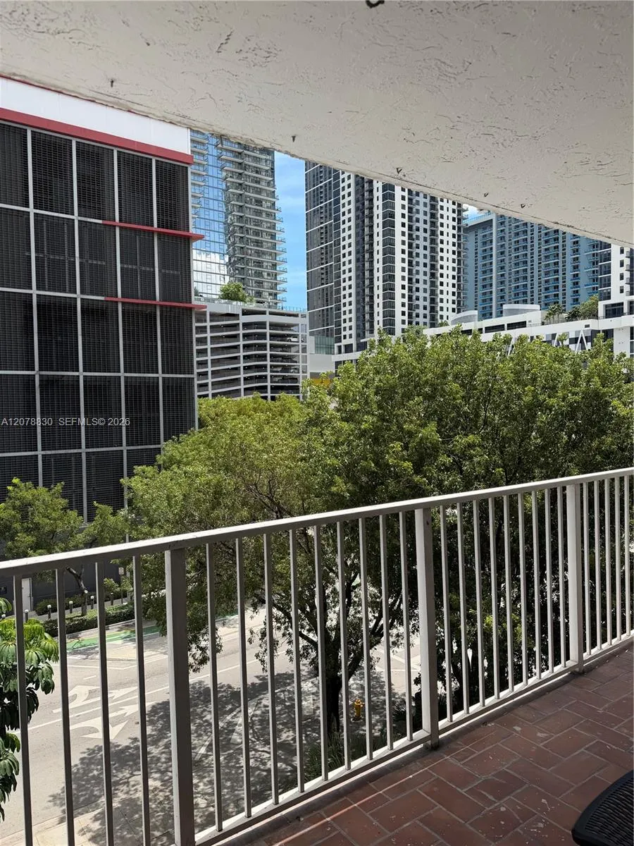 800 Miami Ave #E-505 Miami, FL 33136