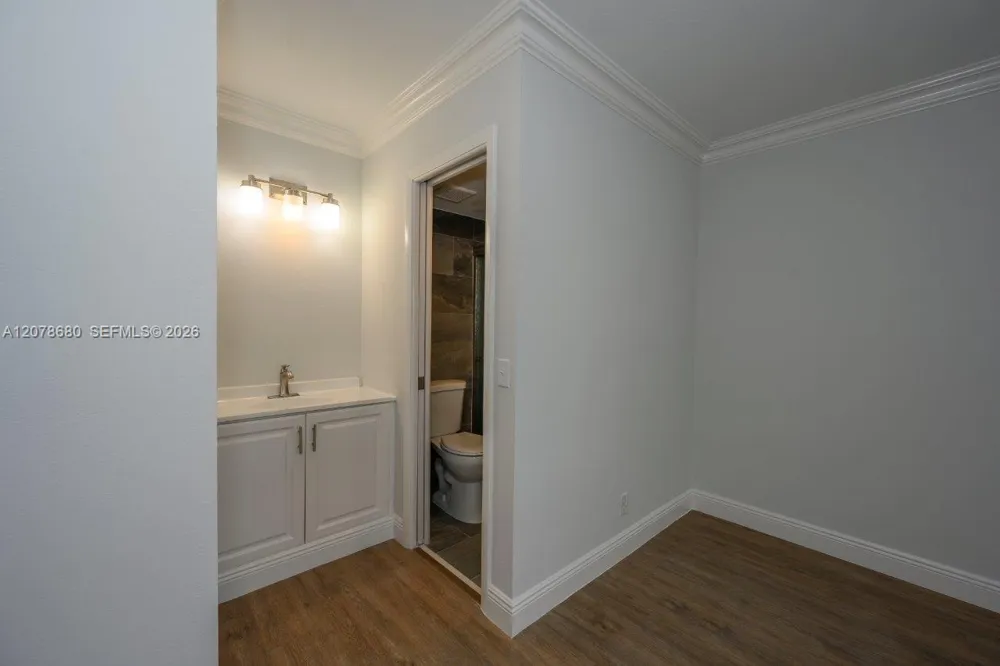 100 SE 7th St #1 Deerfield Beach, FL 33441
