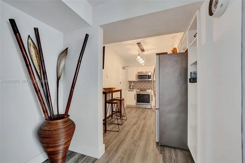 9195 Collins Ave #1109 Surfside, FL 33154