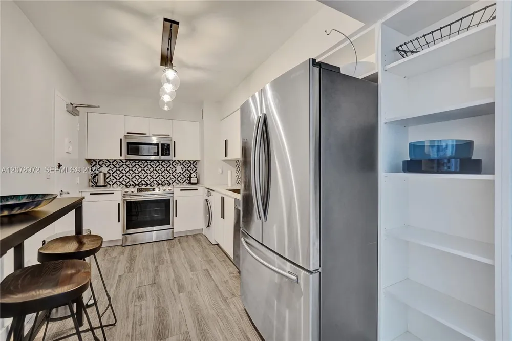 9195 Collins Ave #1109 Surfside, FL 33154