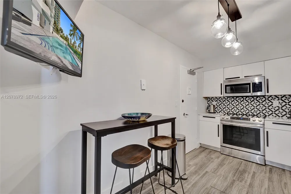 9195 Collins Ave #1109 Surfside, FL 33154