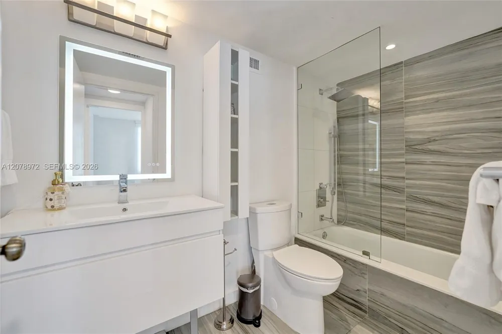 9195 Collins Ave #1109 Surfside, FL 33154