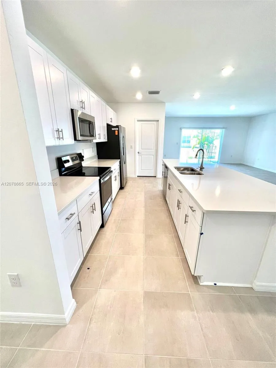 326 SW 31 Ave #0 Cape Coral, FL 33991