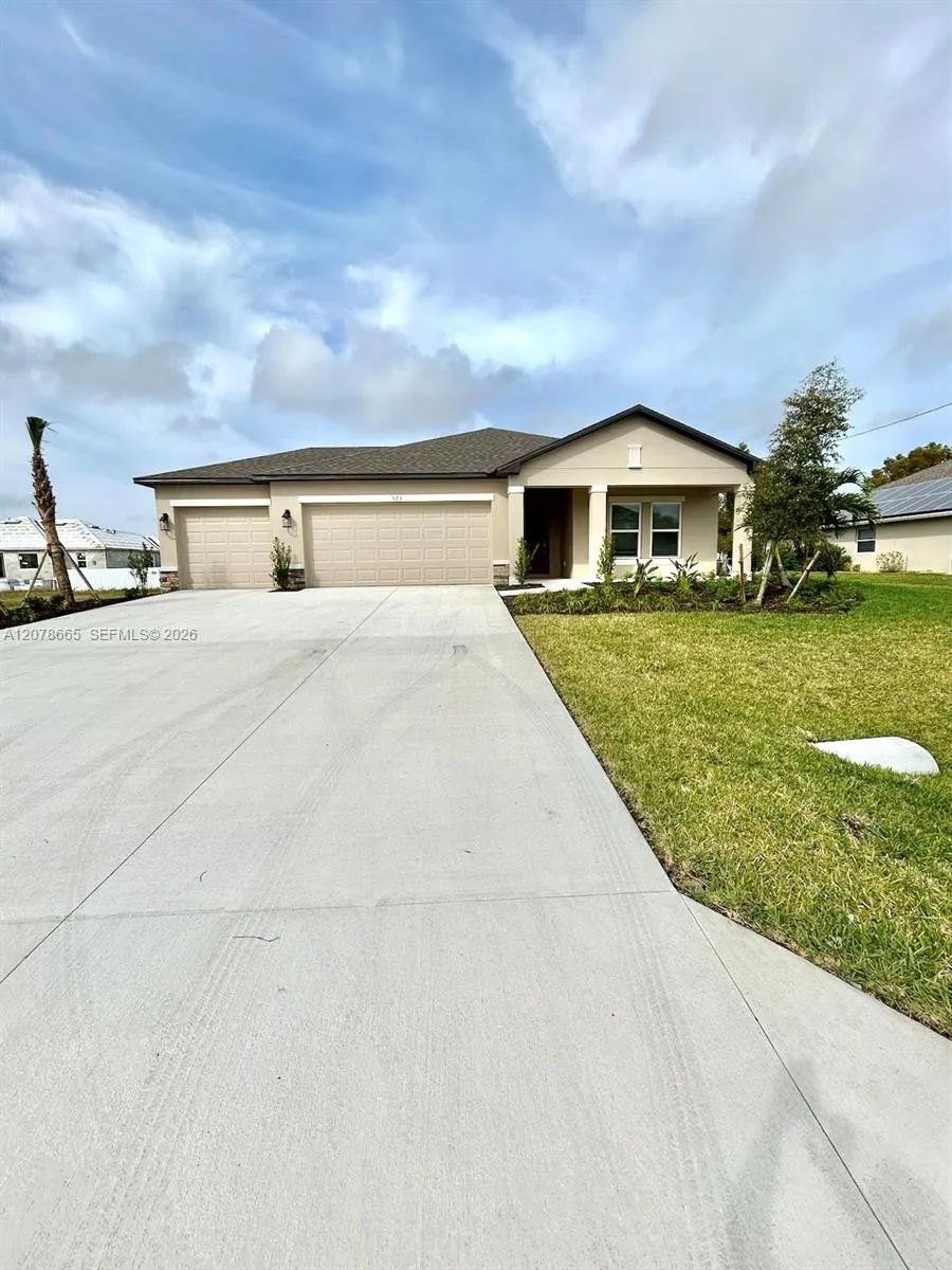 326 SW 31 Ave #0 Cape Coral, FL 33991