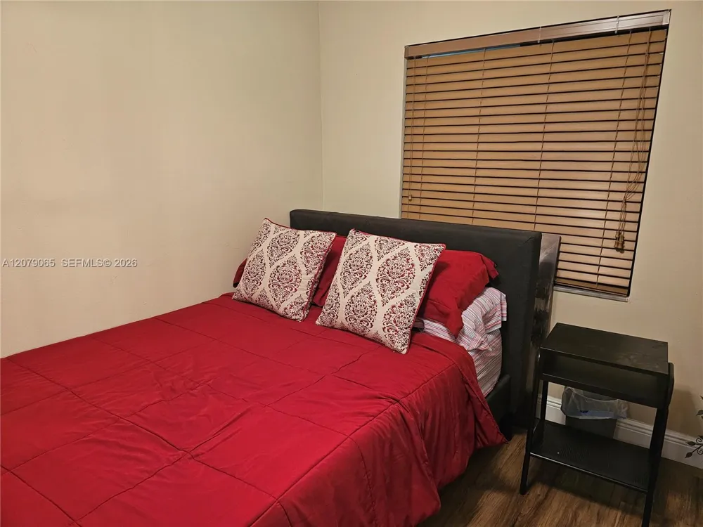 8065 SW 107th Ave #5-107 Miami, FL 33173
