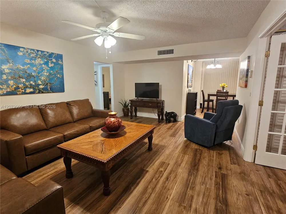 8065 SW 107th Ave #5-107 Miami, FL 33173