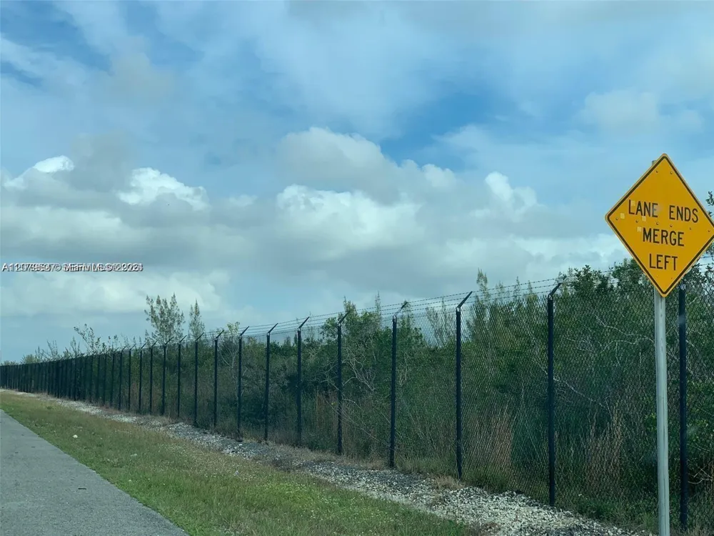 425 W NEAR US-1 Homestead, FL 33035