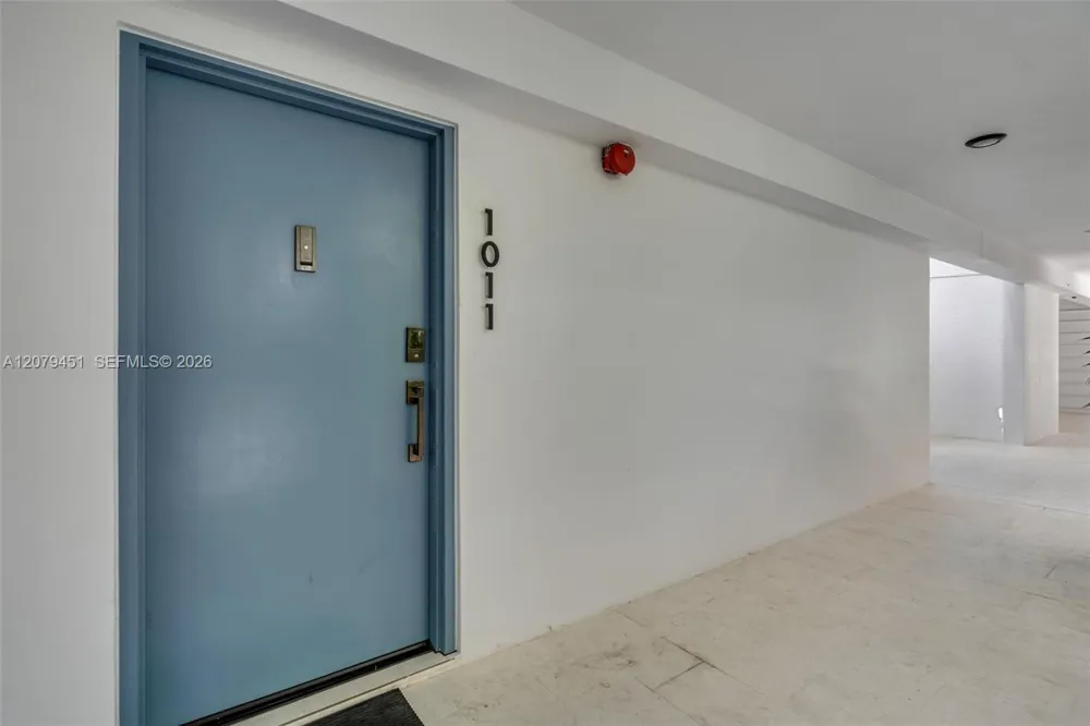 101 Ocean Lane Dr #1011 Key Biscayne, FL 33149