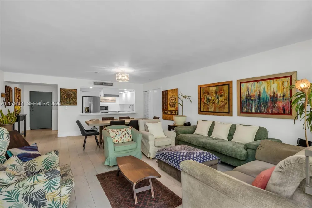101 Ocean Lane Dr #1011 Key Biscayne, FL 33149
