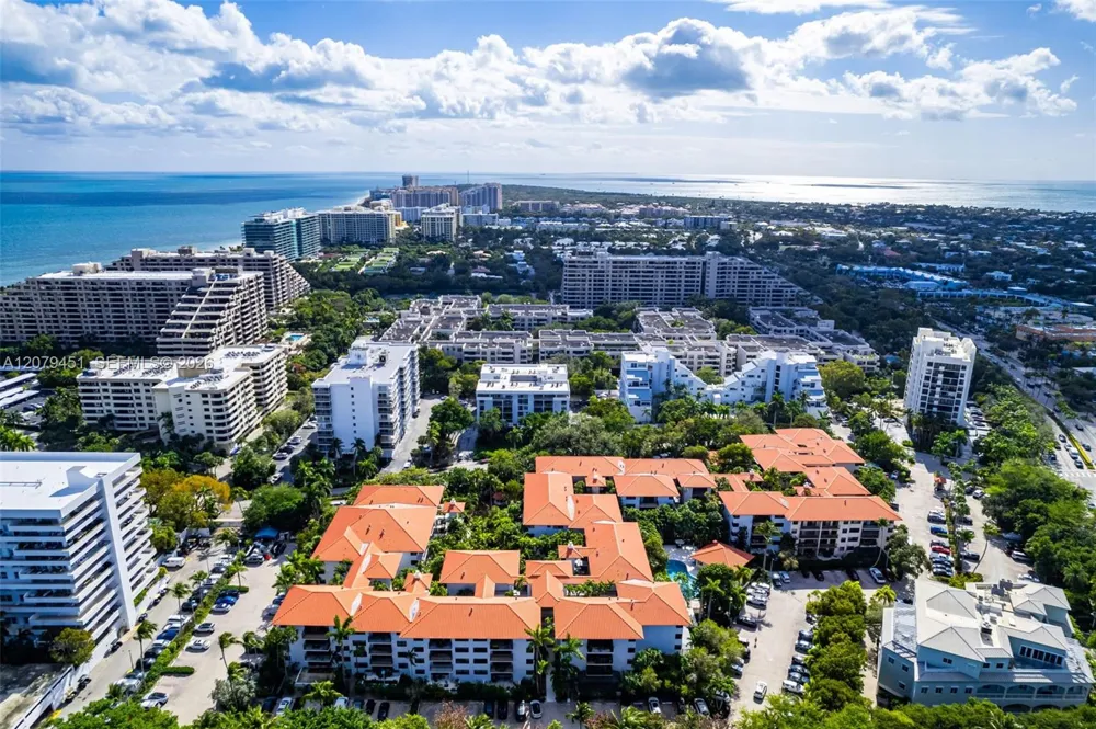 101 Ocean Lane Dr #1011 Key Biscayne, FL 33149