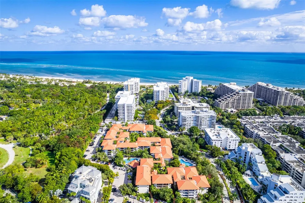 101 Ocean Lane Dr #1011 Key Biscayne, FL 33149