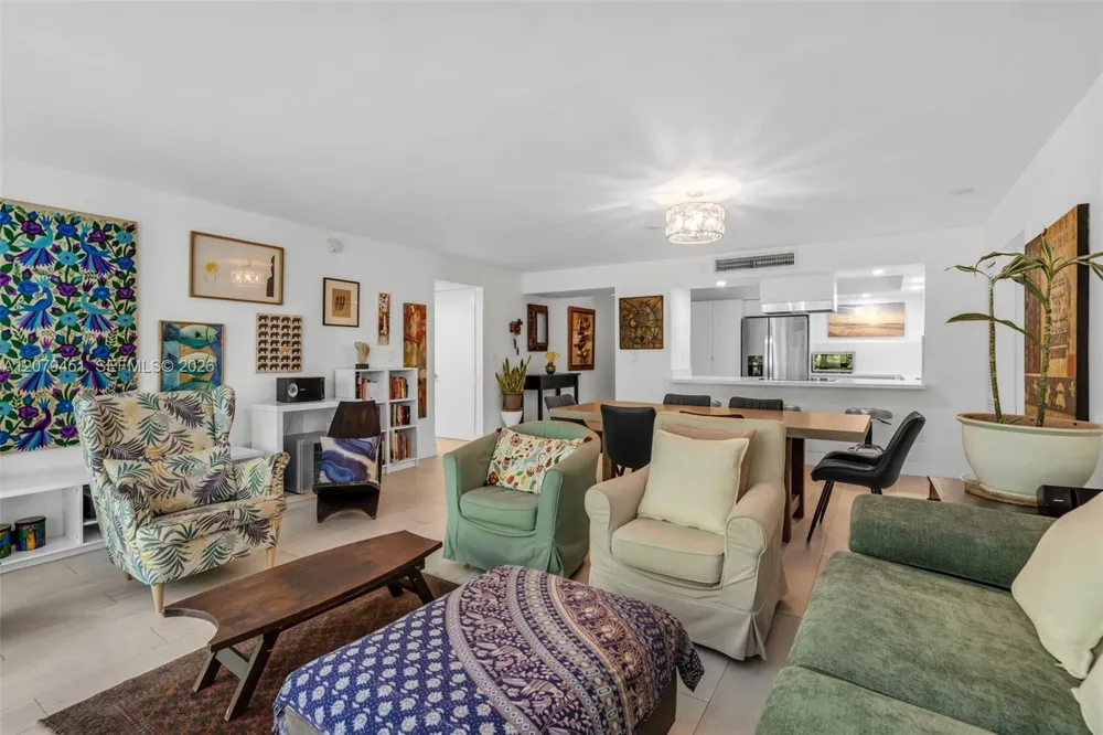 101 Ocean Lane Dr #1011 Key Biscayne, FL 33149
