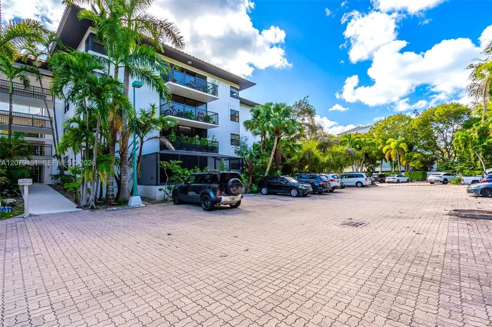 101 Ocean Lane Dr #1011 Key Biscayne, FL 33149