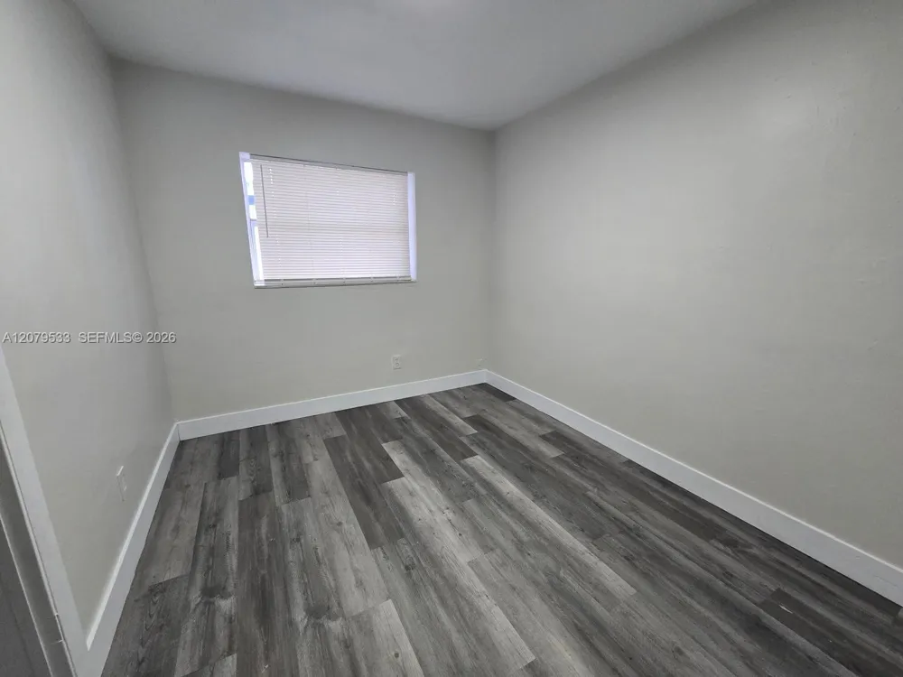 2431 NW 9th St Fort Lauderdale, FL 33311