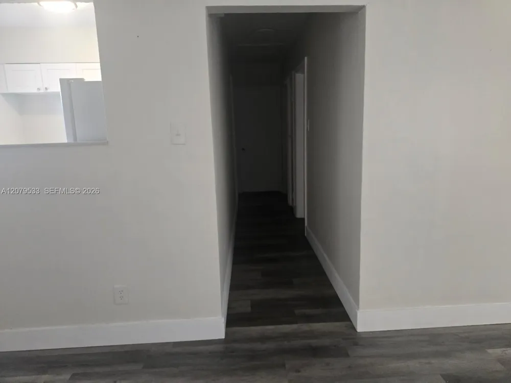 2431 NW 9th St Fort Lauderdale, FL 33311