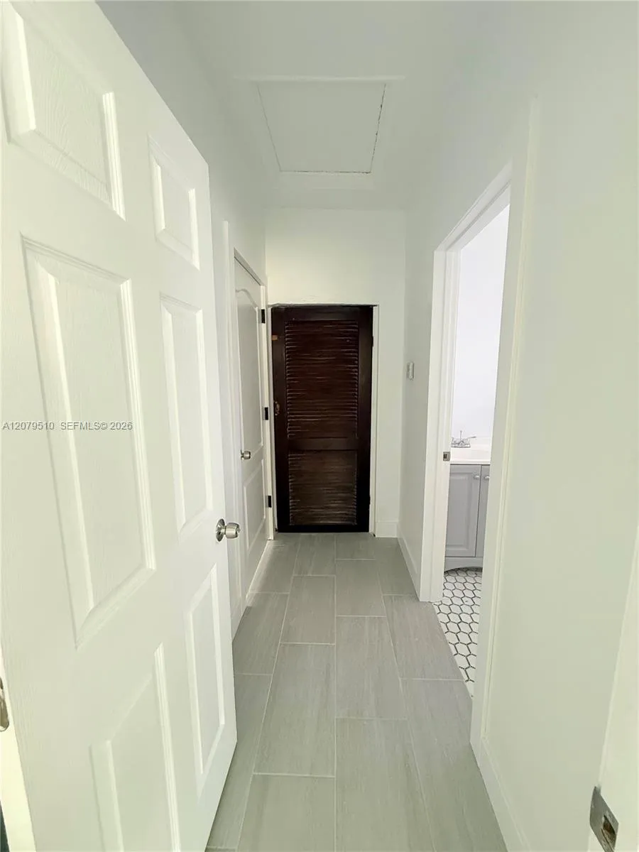 1154 NW 34th Ave #1 Miami, FL 33125