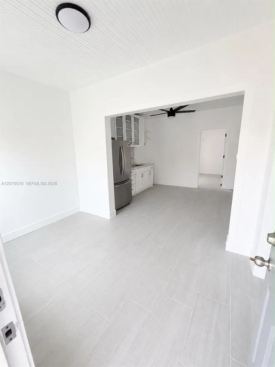 1154 NW 34th Ave #1 Miami, FL 33125