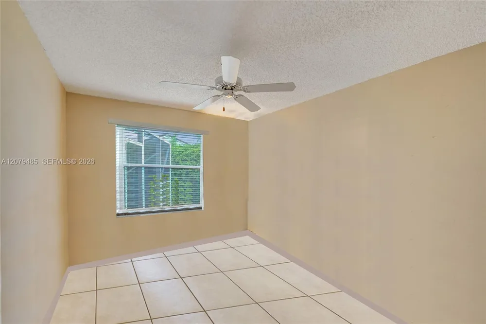 774 SW 120th Ave Pembroke Pines, FL 33025