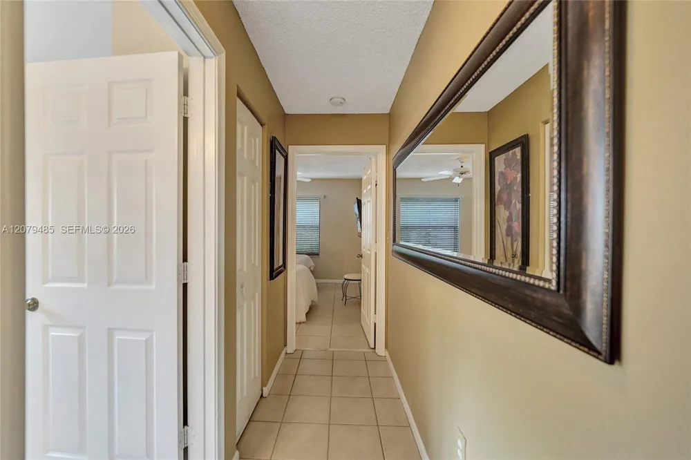 774 SW 120th Ave Pembroke Pines, FL 33025