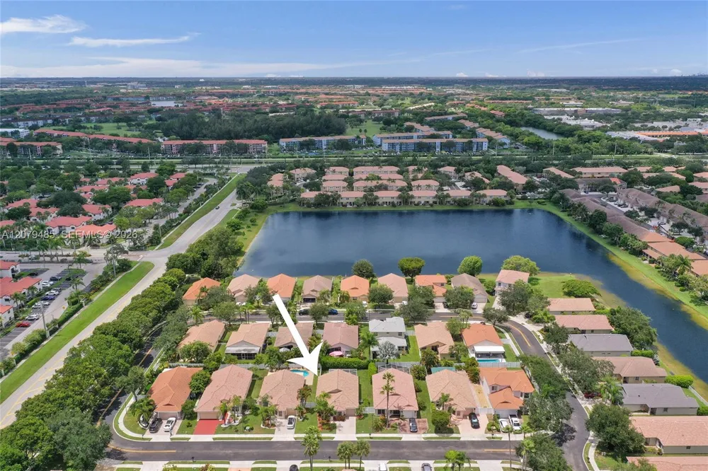 774 SW 120th Ave Pembroke Pines, FL 33025
