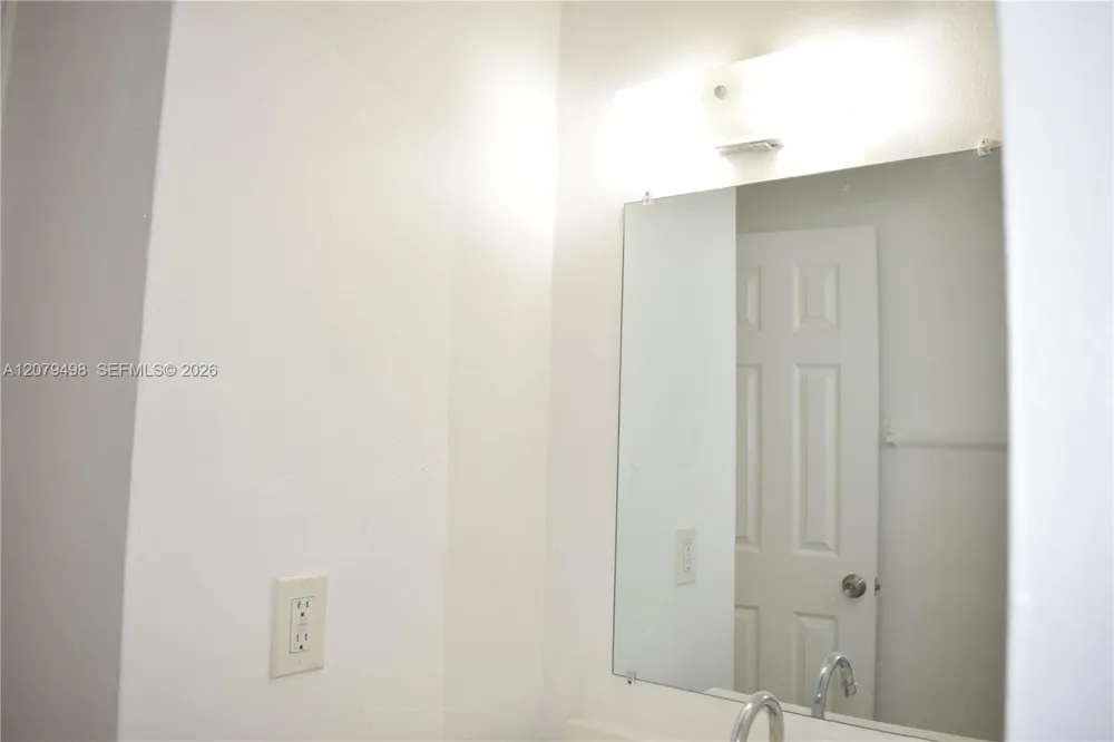 2300 Superior St #1 Opa-Locka, FL 33054