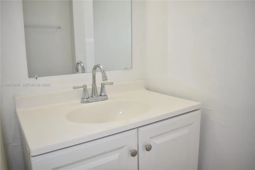 2300 Superior St #1 Opa-Locka, FL 33054